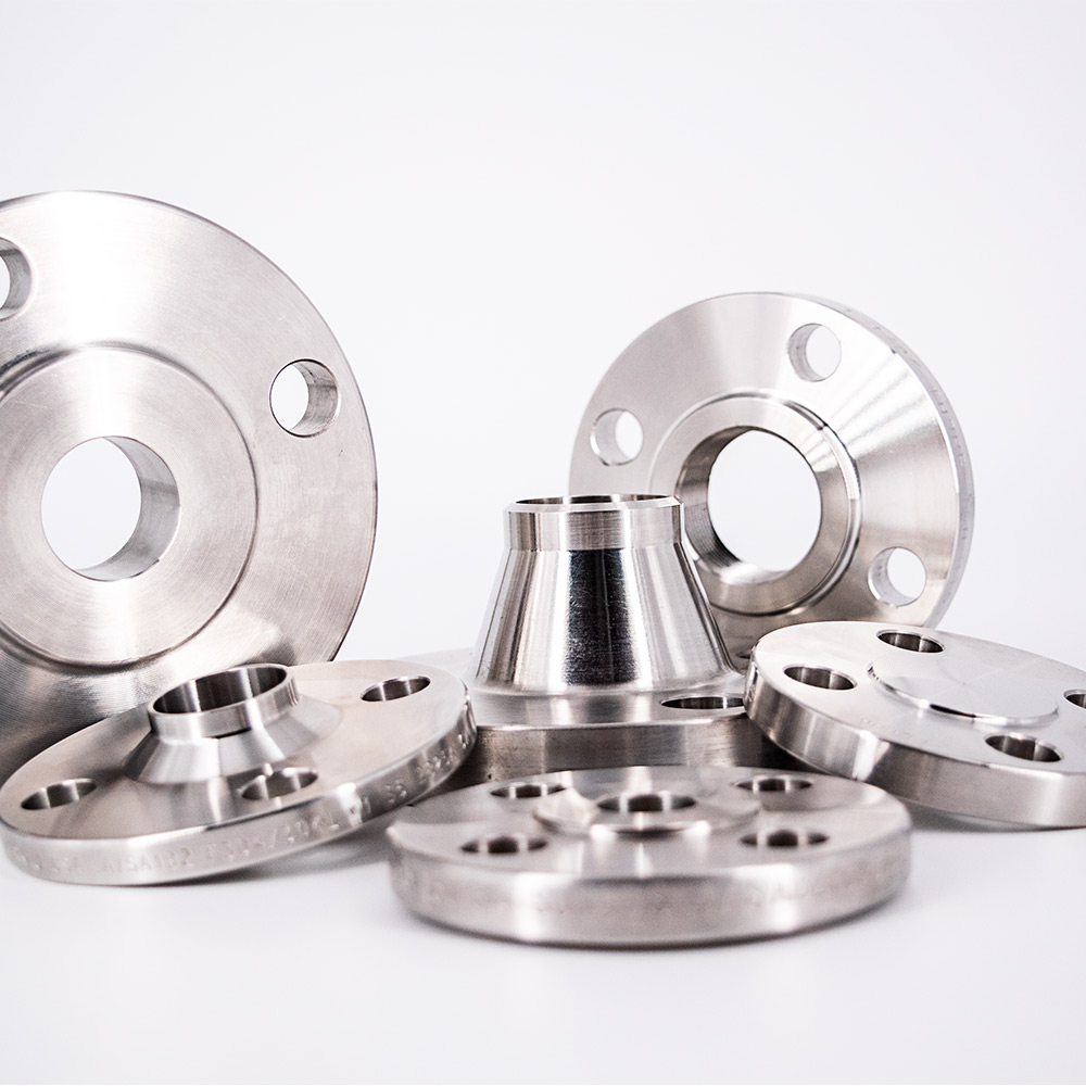 <b>Flanges</b><br><br><p class="JDHomeGrid">
Standard ANSI and custom flanges in stainless, alloy and low temp. </p>